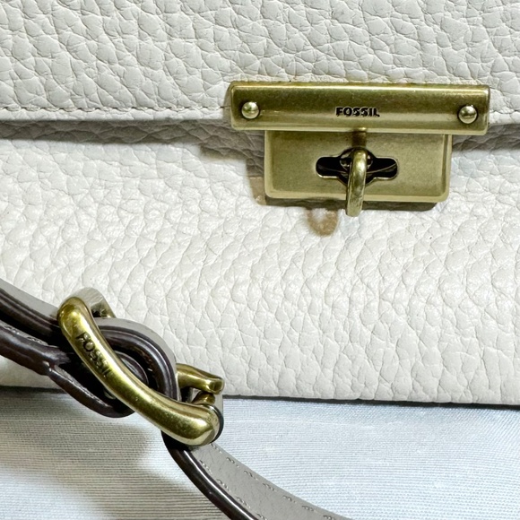 Fossil Bundle Pebbled Leather Crossbody, Satchel, Messenger Handbag + Wallet - Picture 6 of 13